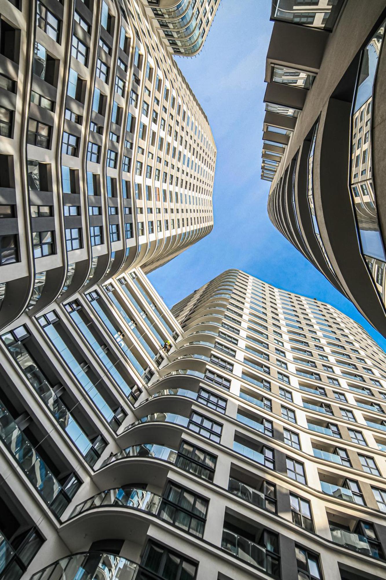 Big City Life Apartments - Bliska Wola Tower A Варшава Екстер'єр фото