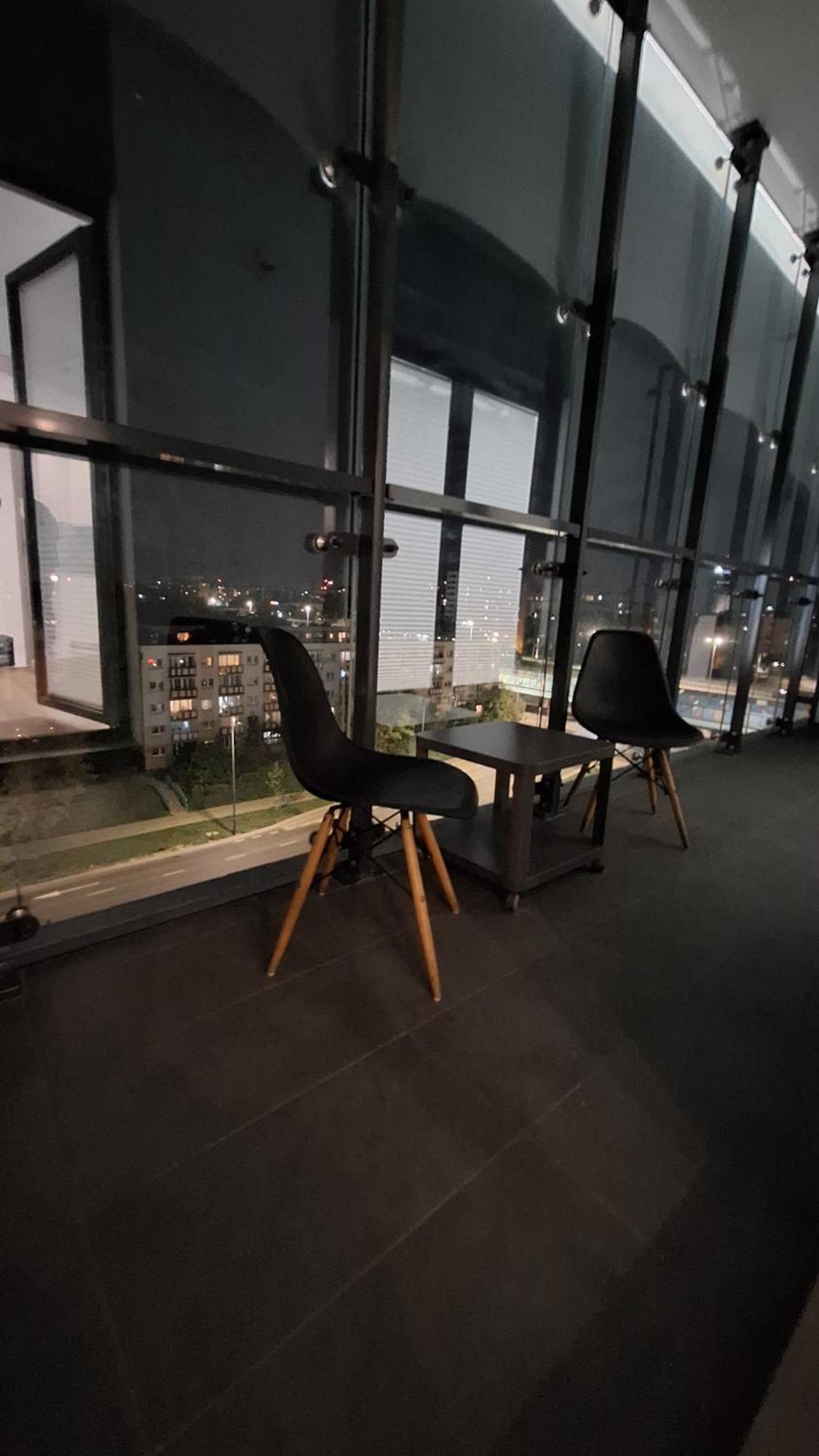 Big City Life Apartments - Bliska Wola Tower A Варшава Екстер'єр фото